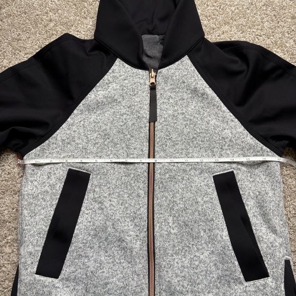 Lululemon Both Ways Bomber - Picture 6 of 6